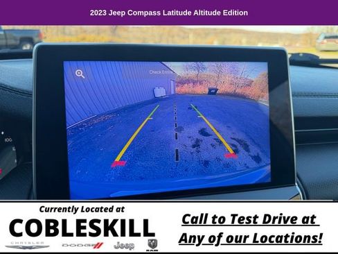 Used 2023 Jeep Compass Altitude image 25