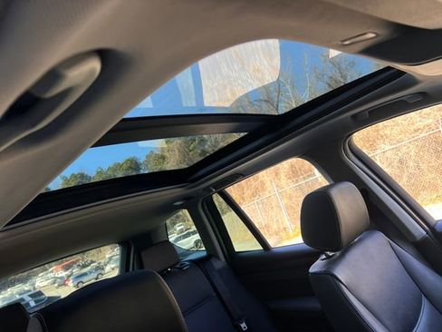 Used 2015 BMW X3 xDrive28i image 33