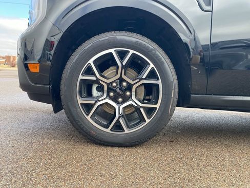 New 2026 Ford Maverick Lariat image 16