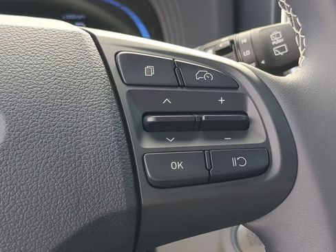 New 2026 Hyundai Venue SEL FWD image 25