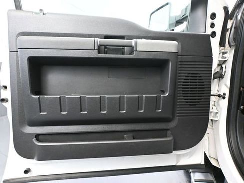 Used 2016 Ford F350 Lariat w/ Lariat Ultimate Package image 18