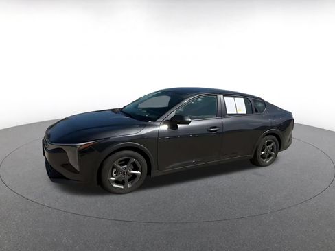Used 2026 Kia K4 FWD image 8