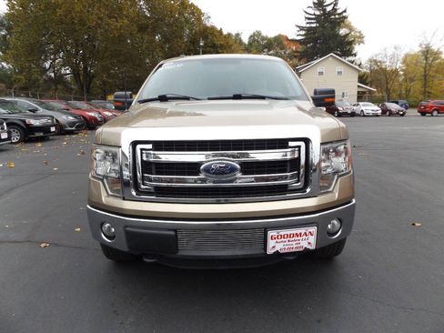 Used 2013 Ford F150 XLT w/ Mid Equipment Group AWD/4WD image 2