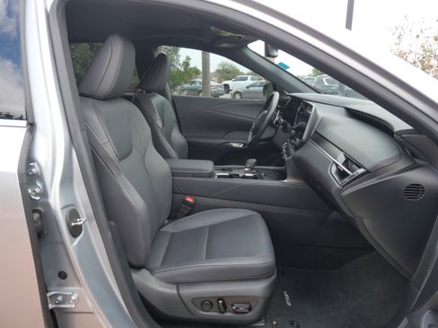 Used 2024 Lexus RX 350 Premium image 14