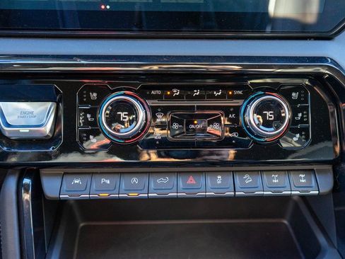 New 2026 GMC Sierra 1500 AT4X image 28