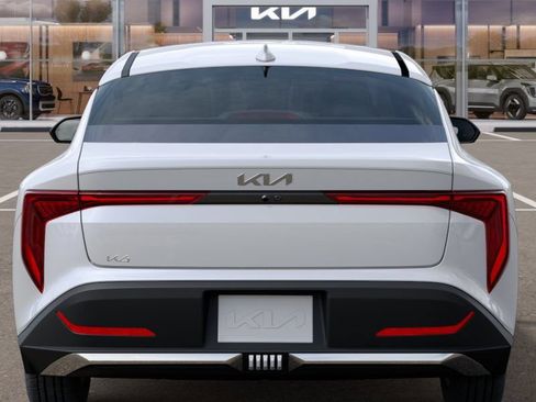 Certified 2025 Kia K4 FWD image 15