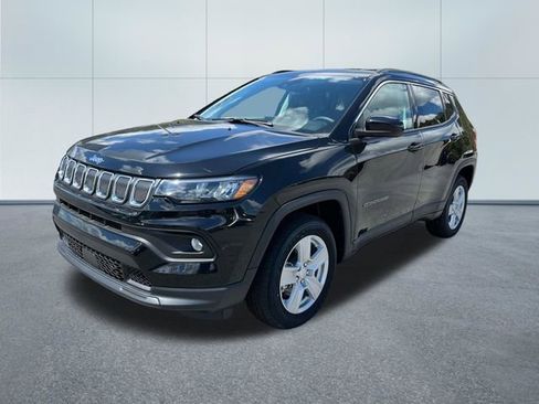 Used 2022 Jeep Compass Latitude w/ Convenience Group AWD/4WD image 10