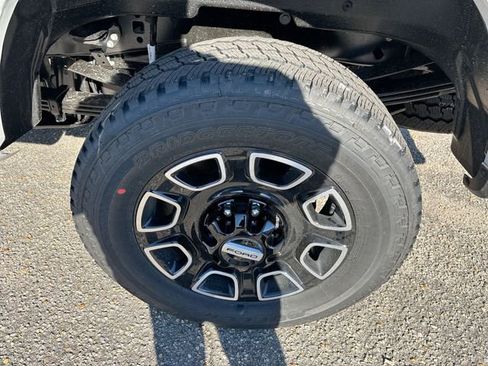 New 2026 Ford F350 Platinum image 14