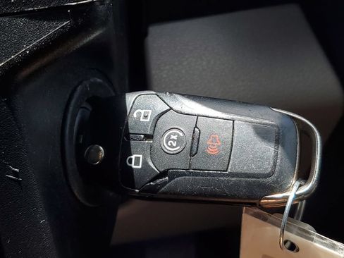 Used 2019 Ford F150 XLT w/ Equipment Group 302A Luxury RWD image 26