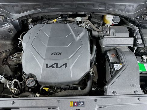 Used 2022 Kia Telluride SX w/ Towing Package FWD image 36