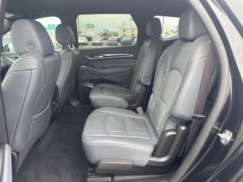 Used 2024 Buick Enclave Premium image 21