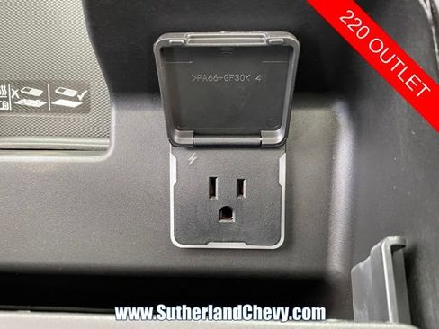 Used 2025 Chevrolet Silverado 1500 LTZ w/ Technology Package AWD/4WD image 54