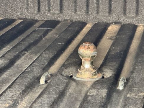 Used 2024 Ford F250 Lariat w/ Chrome Package image 12