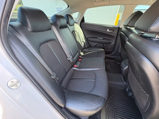 Used 2020 Kia Optima S FWD image 30