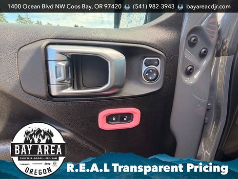 Used 2023 Jeep Wrangler Sport AWD/4WD image 12