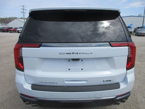 New 2026 GMC Yukon XL Denali Ultimate image 5