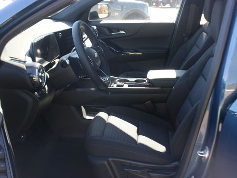 New 2026 Chevrolet Equinox LT image 11