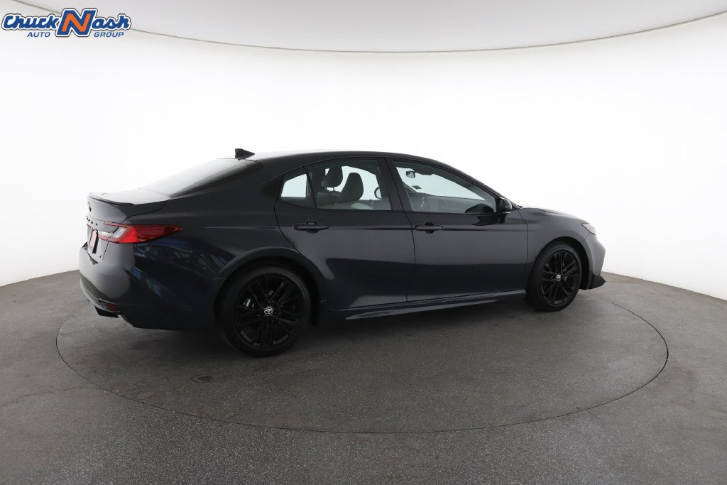 Used 2026 Toyota Camry SE FWD image 13