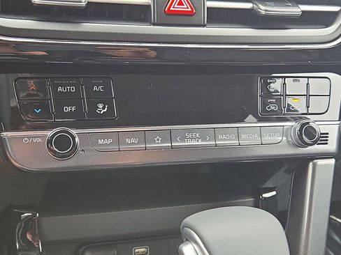 New 2026 Kia Seltos S image 25