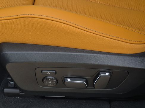 New 2026 BMW X3 xDrive30 w/ Premium Package AWD/4WD image 16