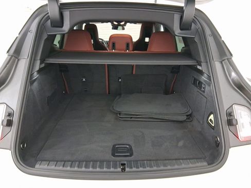 Used 2023 BMW iX xDrive50 w/ Sport Package image 28