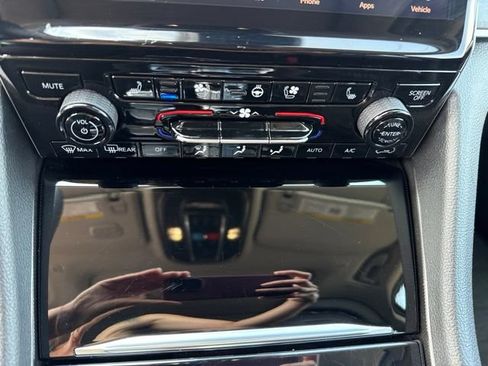 Used 2023 Jeep Grand Cherokee 30th Anniversary AWD/4WD image 28