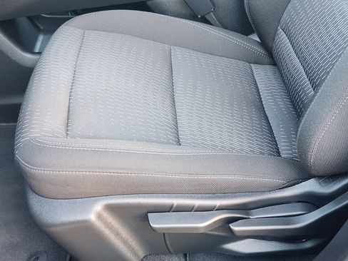 Used 2026 Chevrolet Equinox LT AWD/4WD image 24