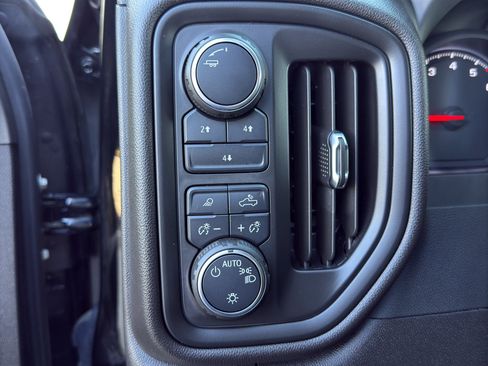 Used 2025 Chevrolet Silverado 2500 Custom w/ Custom Value Package AWD/4WD image 22