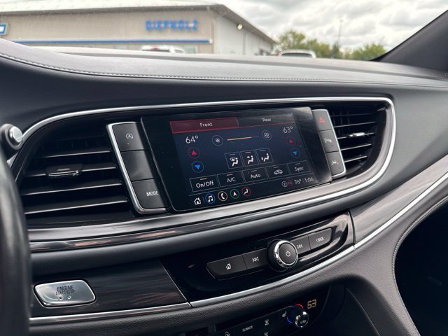Used 2022 Buick Enclave Essence w/ Sport Touring Edition FWD image 18