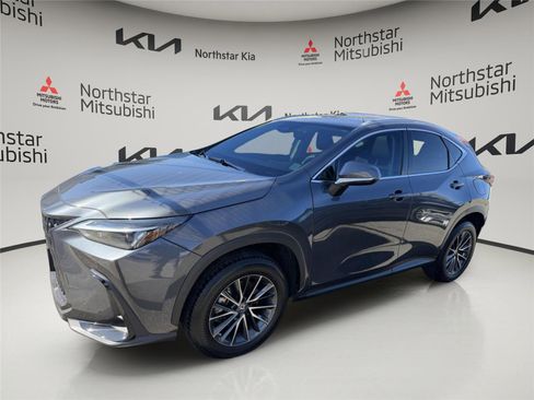 Used 2023 Lexus NX 250 FWD image 1