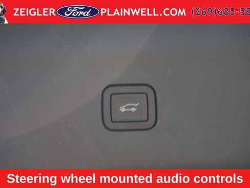 Used 2024 Buick Enclave Essence w/ Experience Buick Package AWD/4WD image 11