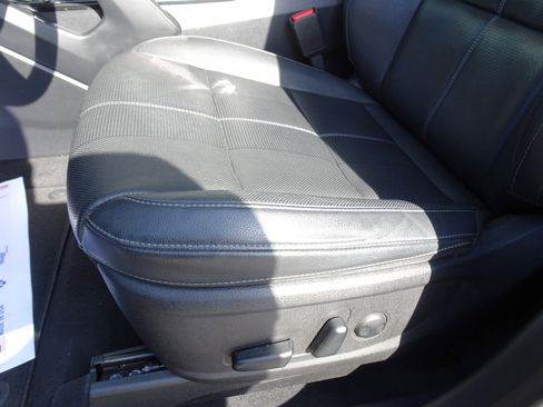 Used 2021 Kia Telluride EX w/ EX Premium Package image 9