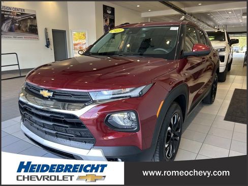 Used 2023 Chevrolet TrailBlazer LT FWD image 6