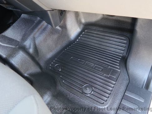 Used 2019 Ford F250 XL w/ Power Equipment Group AWD/4WD image 23