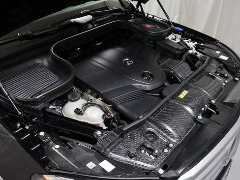 Certified 2026 Mercedes-Benz GLS 450 4MATIC image 40