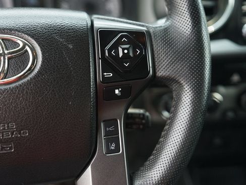 Used 2023 Toyota Tacoma TRD Sport AWD/4WD image 23