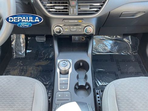 Used 2022 Ford Escape SE image 14