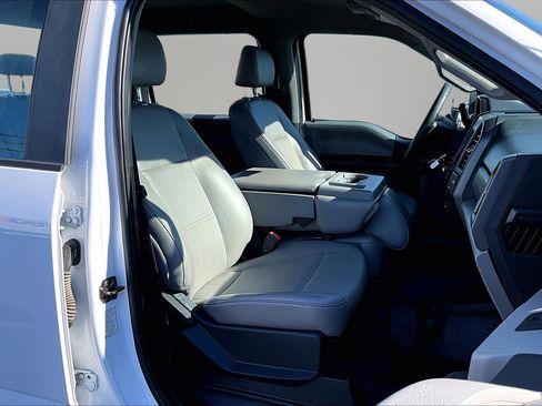 Used 2020 Ford F350 Lariat image 7