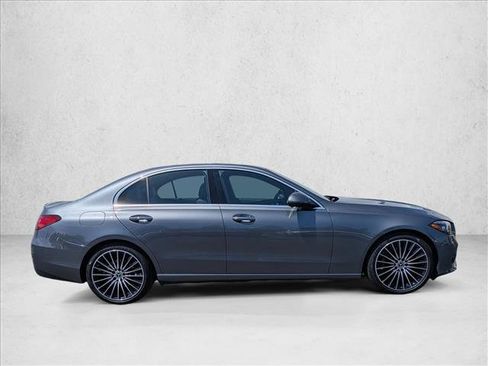 Used 2025 Mercedes-Benz C 300 Sedan image 4
