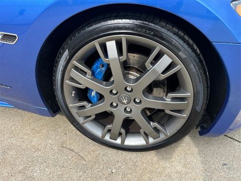 Used 2015 Maserati GranTurismo Coupe RWD image 25