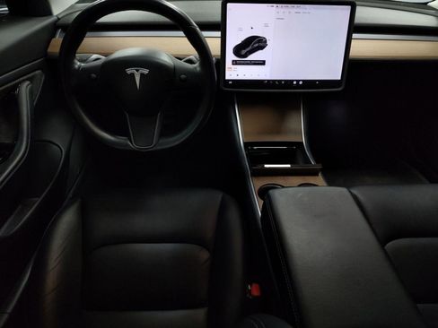 Used 2018 Tesla Model 3 Long Range image 23