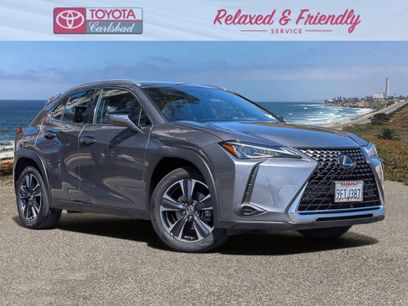 Used 2021 Lexus UX 200 w/ Accessory Package (Z1)