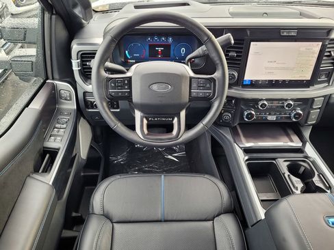 New 2026 Ford F250 Platinum w/ Tremor Off-Road Package image 29