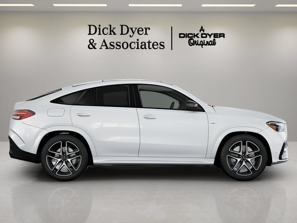 Used 2026 Mercedes-Benz GLE 53 AMG 4MATIC Coupe image 32