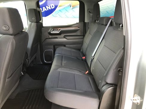 Used 2026 Chevrolet Silverado 1500 LT AWD/4WD image 8