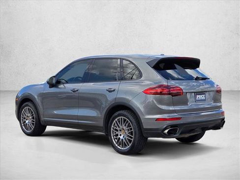 Used 2016 Porsche Cayenne AWD/4WD image 7