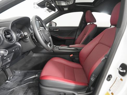 Certified 2025 Lexus IS 350 F Sport RWD image 9