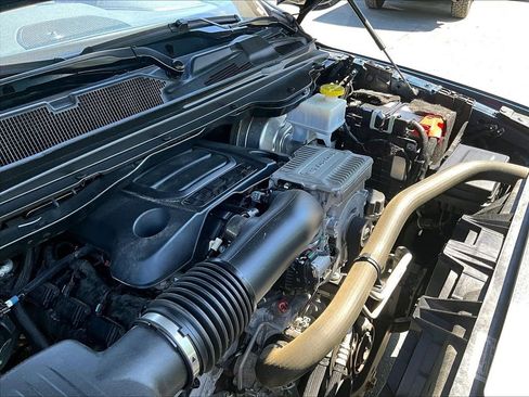 Used 2023 RAM 1500 Laramie AWD/4WD image 33