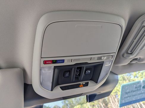 Used 2023 Subaru Forester Sport image 26