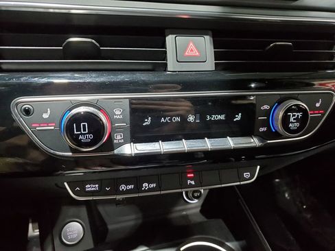 Used 2019 Audi A4 2.0T Premium Plus w/ Premium Plus Package image 31